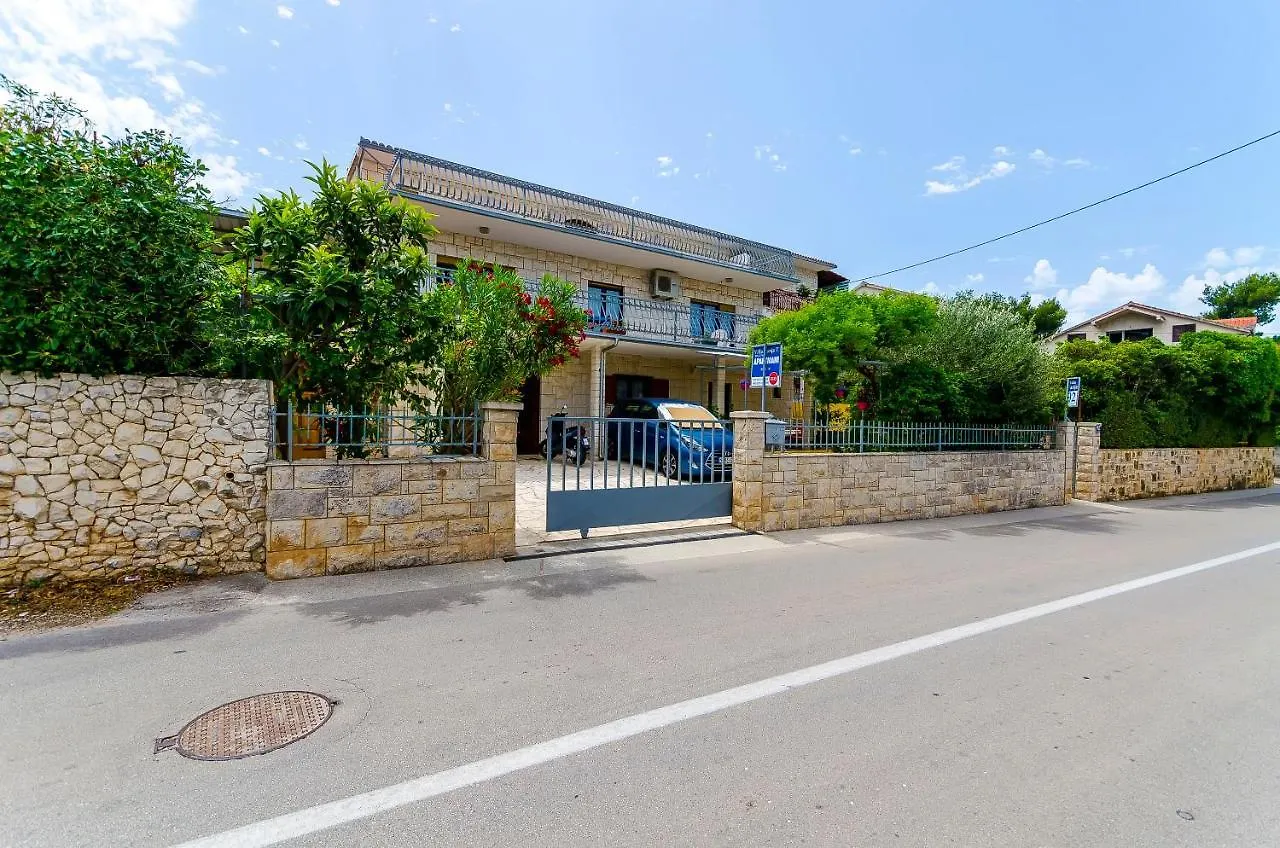 Apartments Vanja Trogir