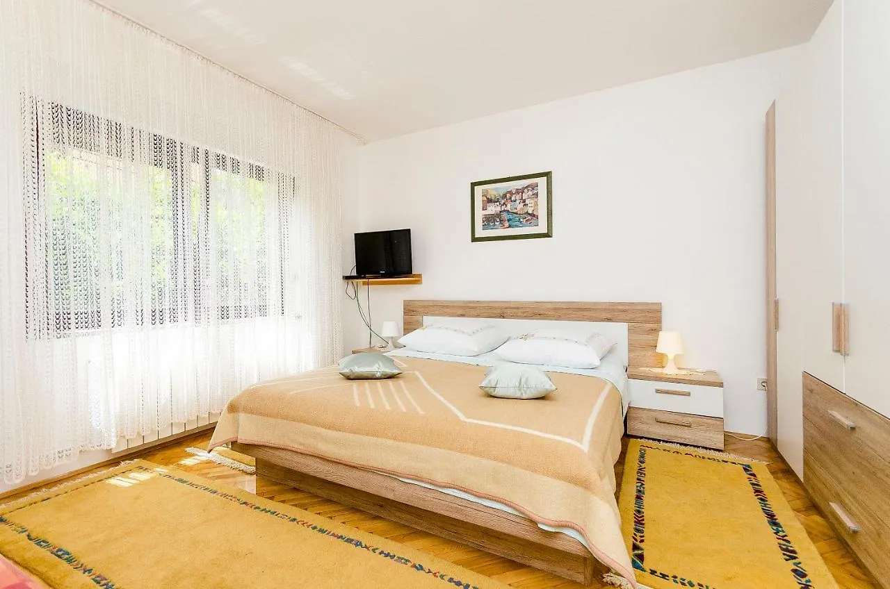 Apartments Vanja Trogir